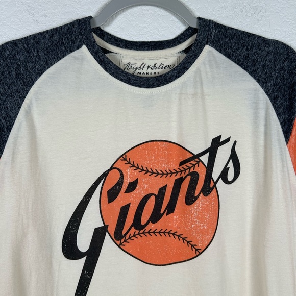 Giants Wright and Ditson Women’s Sz S, team t-shirt - Picture 1 of 9